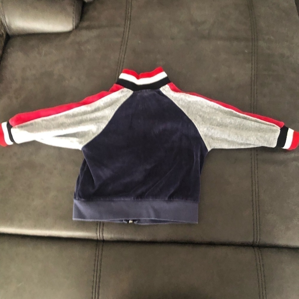 Zip Up Sweater - Picture 2 of 3